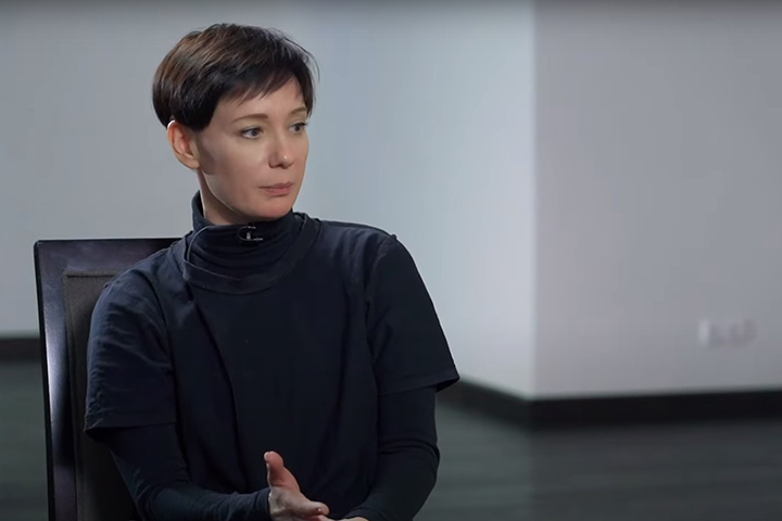 «Мне страшно»: Хаматова эмоционально рассказала о своем опыте материнства