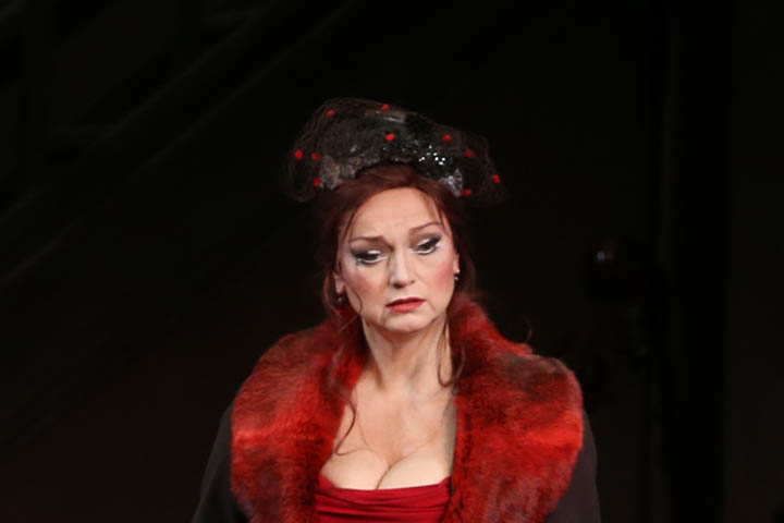 Умерла 55-летняя актриса Малого театра Ольга Пашкова