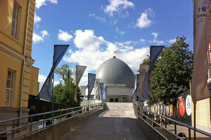 Лекция о редких небесных явлениях состоится в Московском планетарии 10 июня