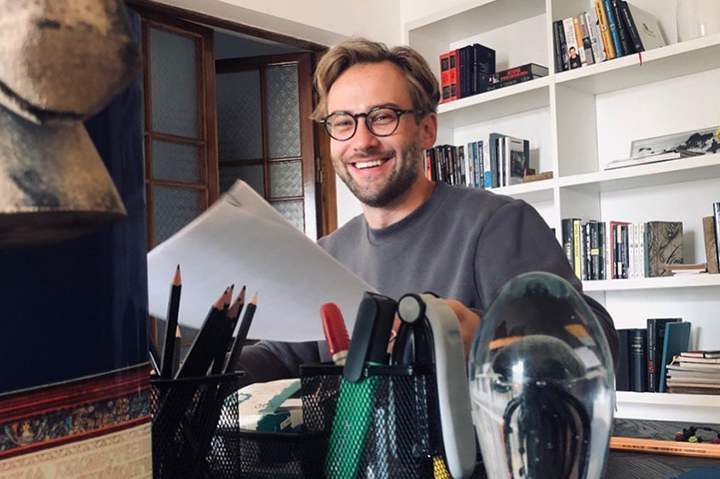 Шепелев показал, как проводит время с новорожденным сыном