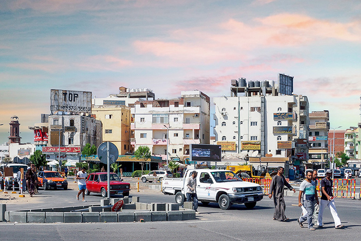 Роспотребнадзор назвал вероятные причины массового отравления туристов в Хургаде 