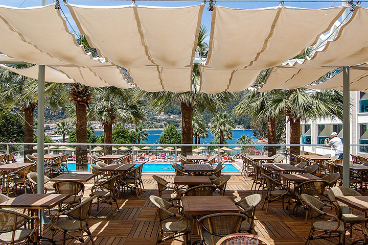 «Колебания происходят постоянно»: повлияет ли на стоимость путевок обвал турецкой лиры 