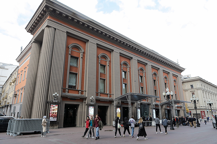 Театр Вахтангова откроет двери для всех желающих в день 100-летнего юбилея