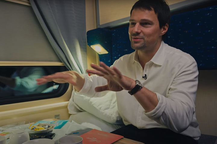 Козловский рассказал подробности студенческого романа с актрисой Боярской