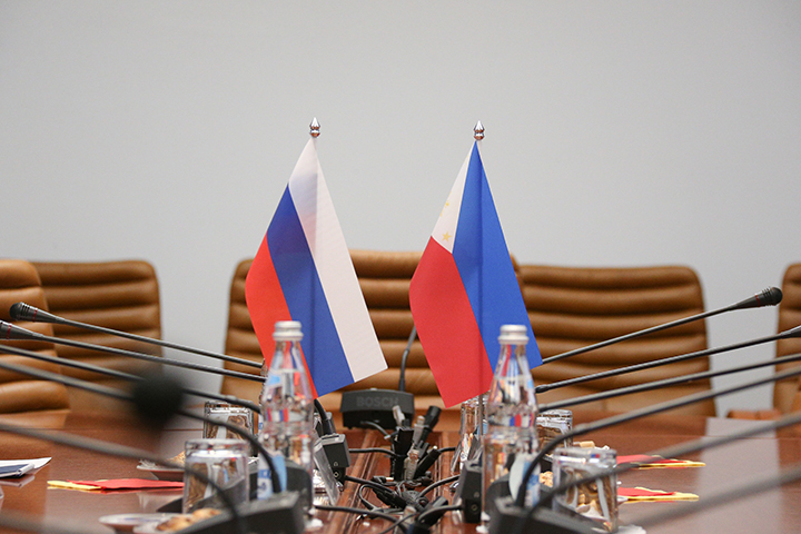 Филиппины разрешили вакцинированным от COVID-19 туристам въезд в страну