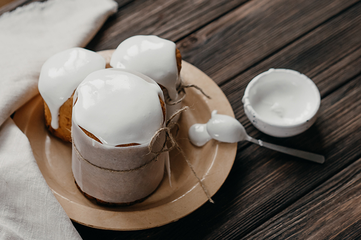 Диетолог дала советы по правильному выбору кулича на Пасху