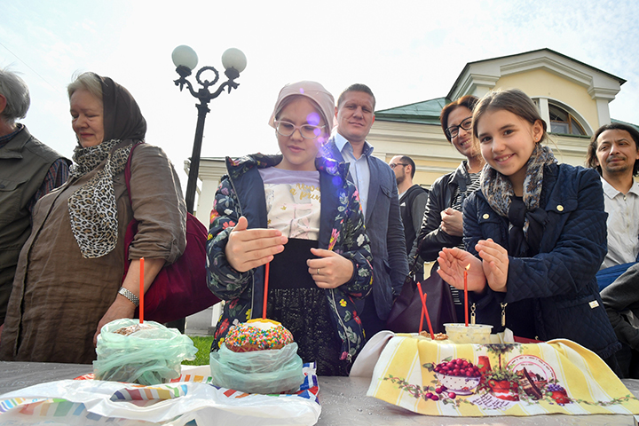 Москвичам рассказали о погоде на Пасху