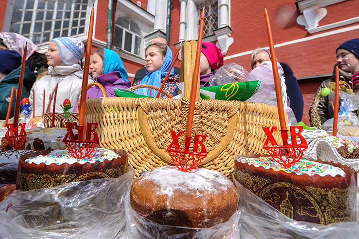 «Греха в этом нет»: как освятить кулич и яйца дома