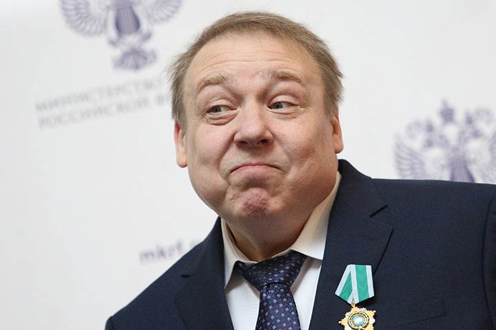 Актер Семчев объяснил, почему никогда не празднует дни рождения