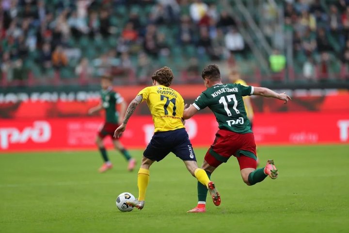 Московский «Локомотив» вышел на второе место в РПЛ, разгромив «Ростов»