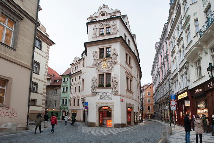 МИД Чехии выразил протест против высылки из Москвы 20 дипломатов