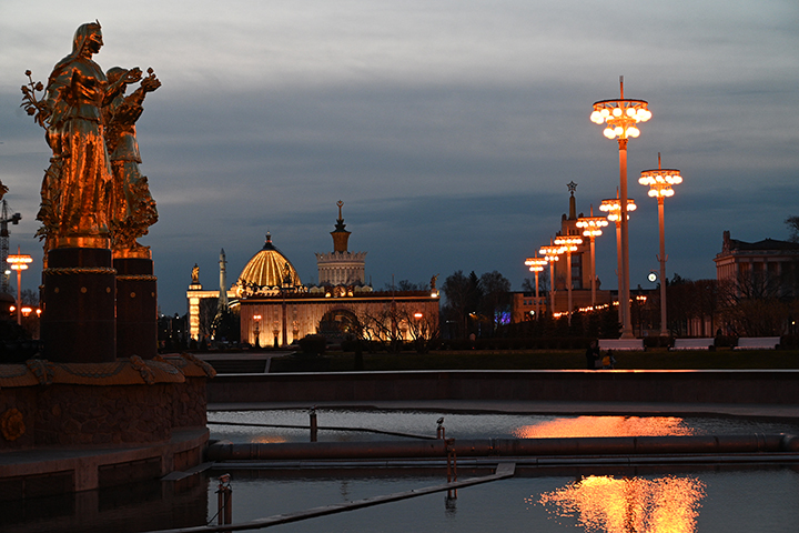 Ночные экскурсии пройдут в павильонах и на территории ВДНХ