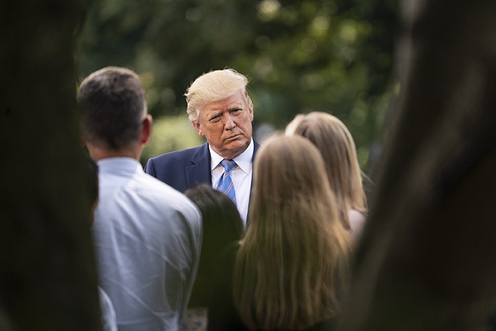 Трамп раскритиковал Байдена за развал экономики США