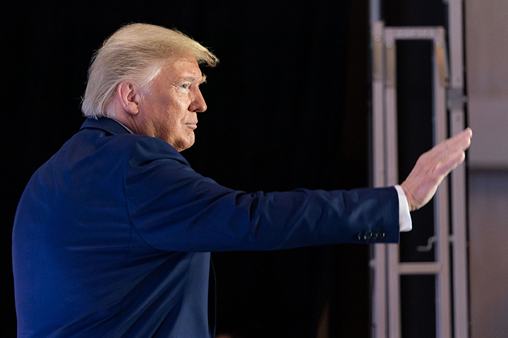 Трамп заявил, что в мире существуют лишь два гендера