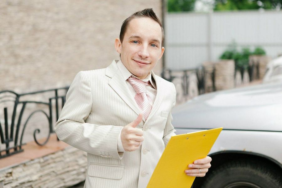 Малыш-диктатор