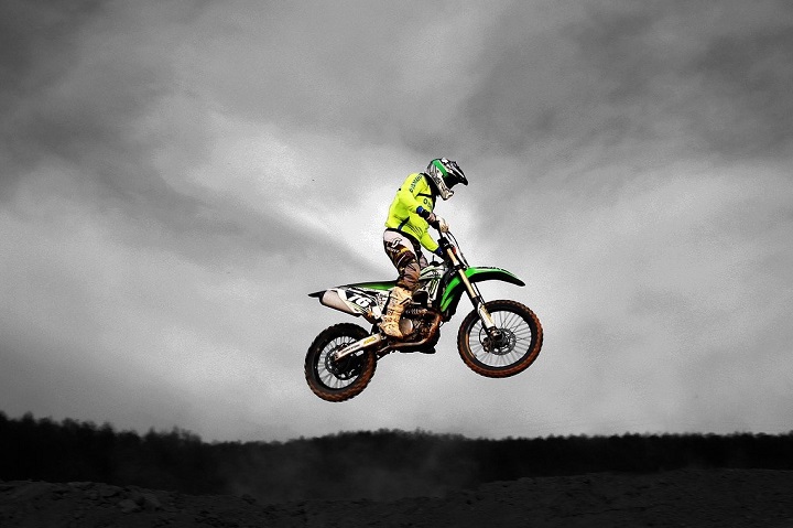 Юрист разъяснила, нужны ли права на управление питбайком