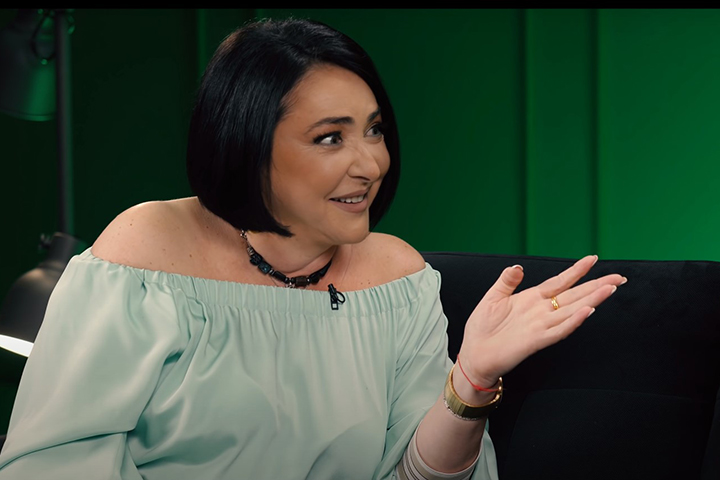 Лолита предрекла гибель МХАТа. Дебют Бузовой тут ни при чем