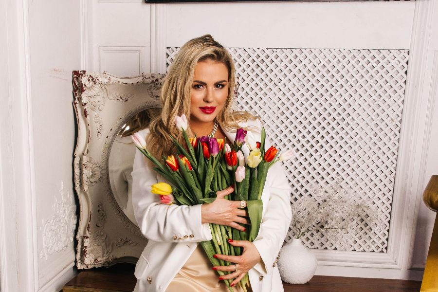 Анна Семенович: Имею право быть пышкой