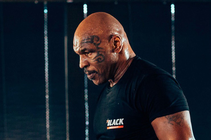 Майк Тайсон объявил о поединке с Ленноксом Льюисом