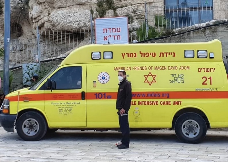 Почти 40 человек погибли при обрушении трибун и давке на празднике в Израиле