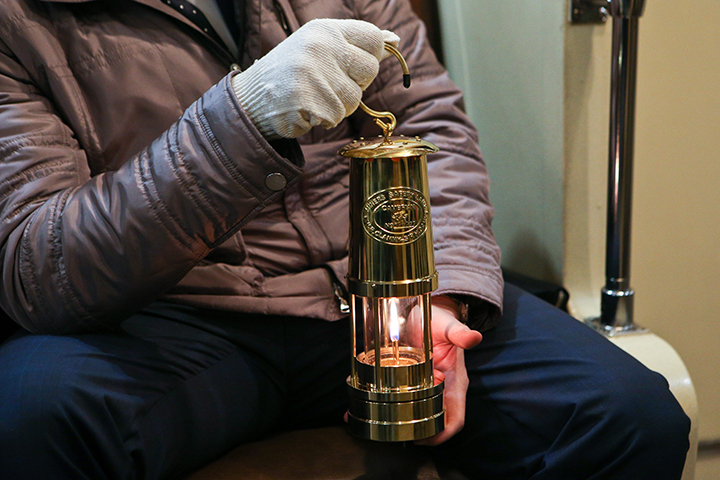 Спецборт с Благодатным огнем вылетел из Тель-Авива в Москву