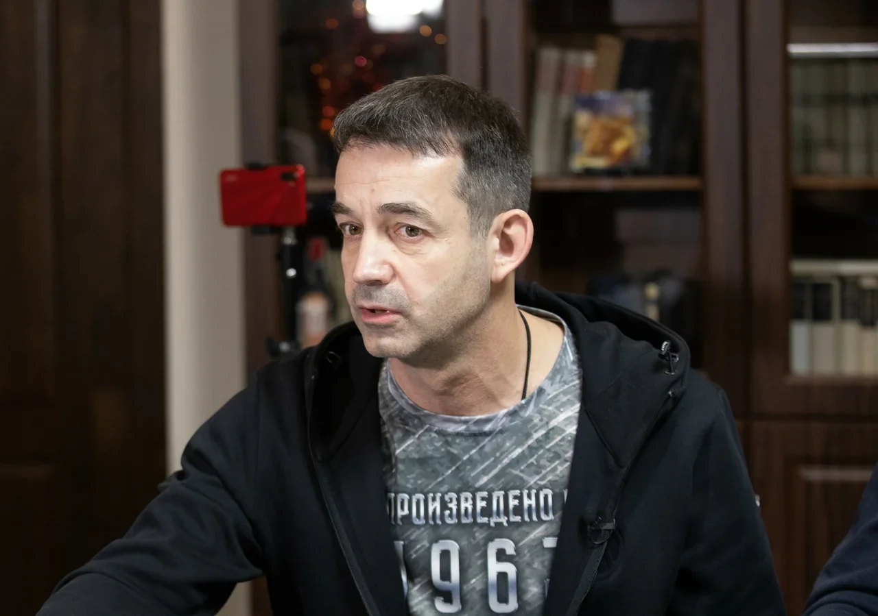 Жители СВАО собрали более 3 тысяч подписей в поддержку инициативы Певцова отменить пенсионную реформу