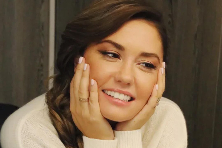 Муцениеце рассказала, что готова мотивировать будущего мужа зарабатывать больше