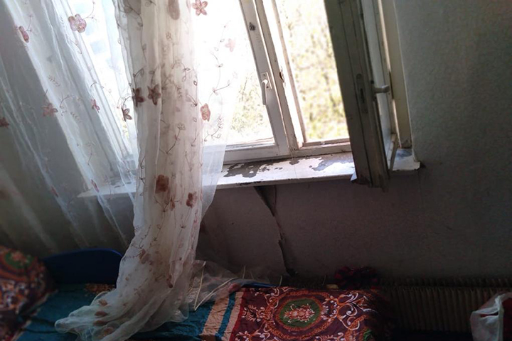 Двухлетний мальчик выжил после падения с седьмого этажа в Москве