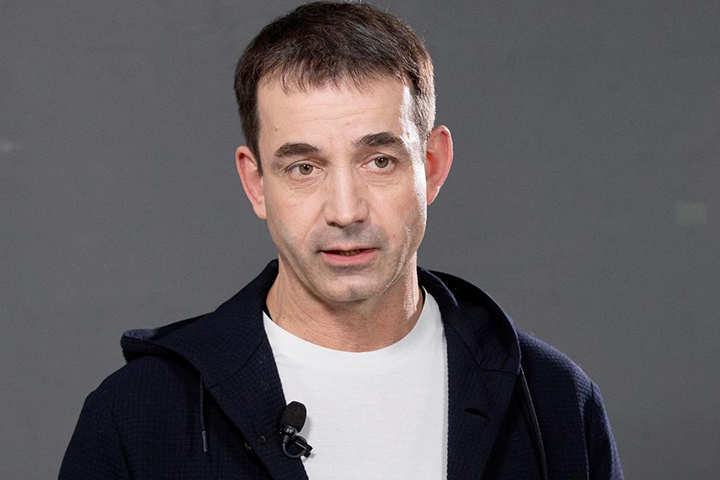 Дмитрий Певцов: Русский язык надо защитить от сленга и перегрузки иностранными словами