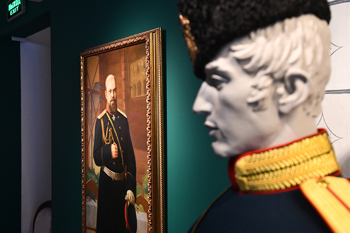 Музей военной формы пригласил на программу в честь Дня России