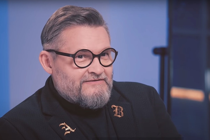 Александр Васильев дал советы по стилю полным девушкам