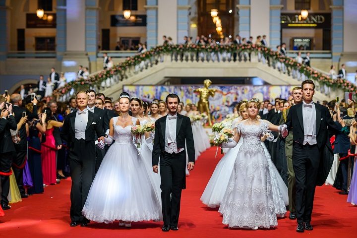 Элегантность, красота и грация: Венский Бал состоится в Гостином дворе