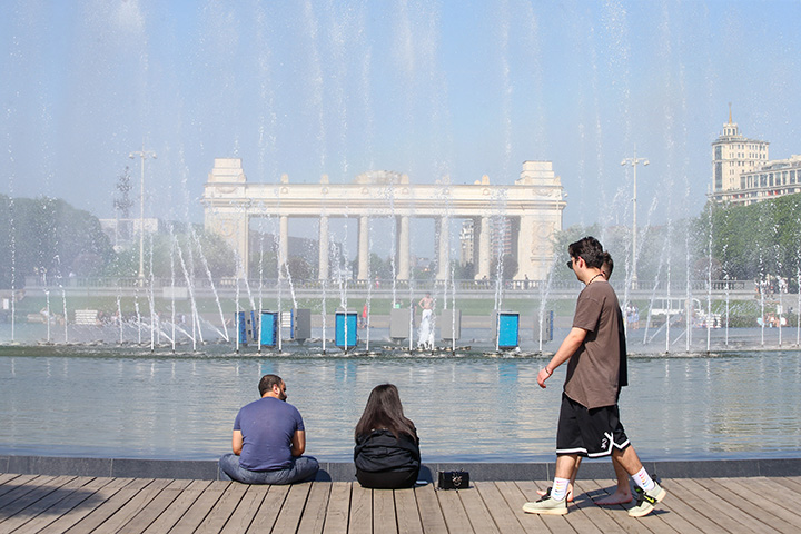 Еще 2815 человек вылечили от коронавируса в Москве за сутки