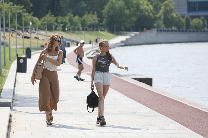 Вильфанд сообщил о рекордной температуре с 1917 года в Москве 22 июня