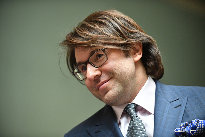 Малахов рассказал, почему сестры Хачатурян интереснее скопинского маньяка и Ефремова