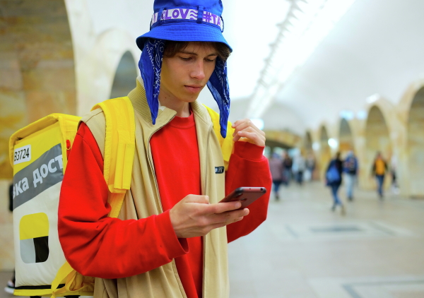 Как школьникам и студентам заработать во время летних каникул в Москве