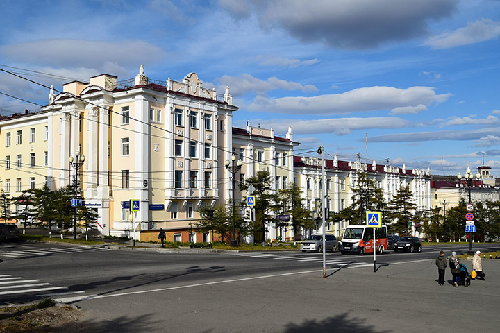 Магадану присвоили звание «Город трудовой доблести»