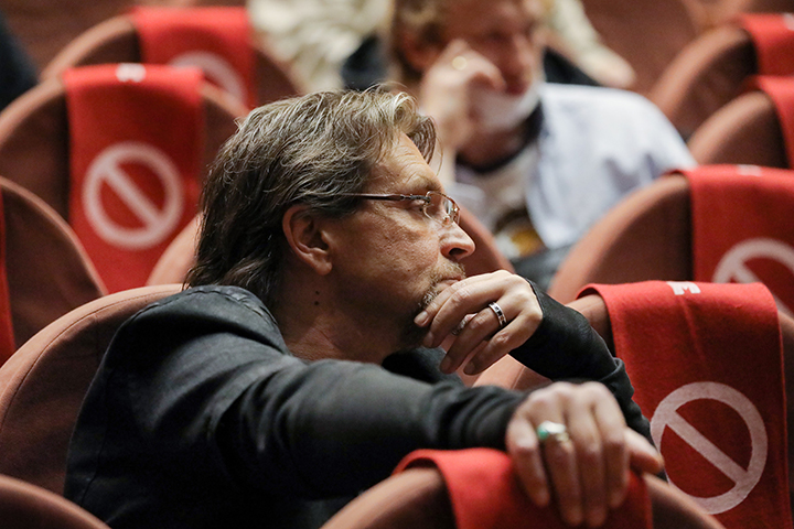 Домогаров обвинил Кончаловского в отсутствии поддержки в трудный момент