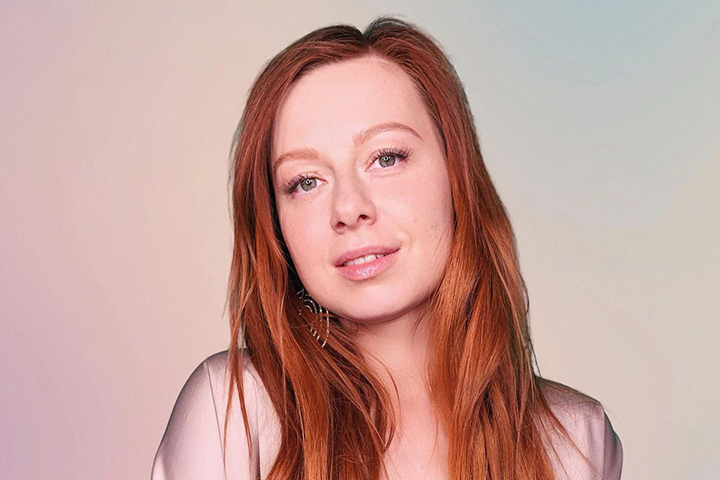 Певица Савичева рассказала, почему муж запретил ей выпускать клип на песню «Эверест»