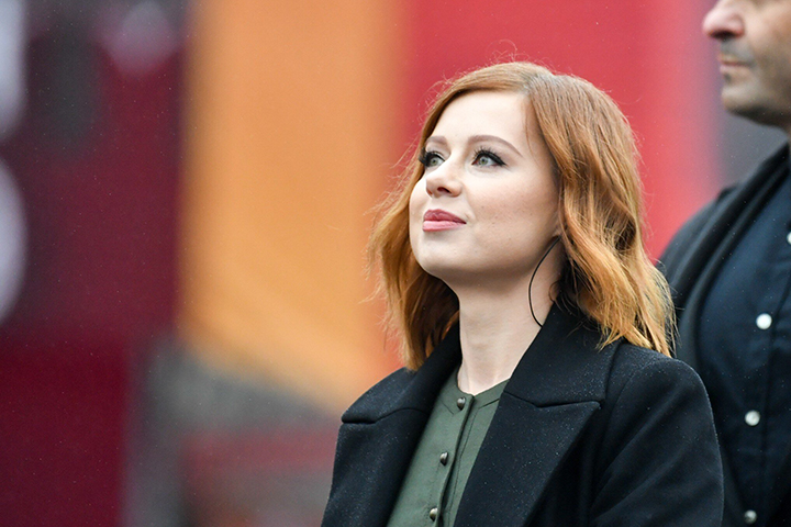 «Год не видела ребенка»: Савичева объяснила, почему ушла в слезах из посольства