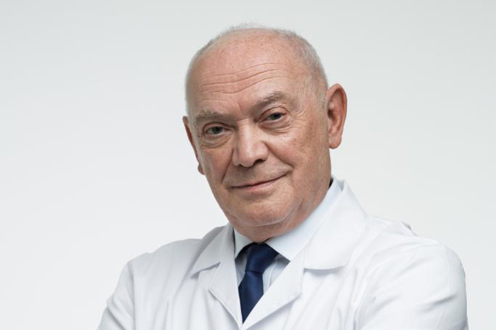 Последний звонок прошел для выпускников уникальной госпитальной школы «УчимЗнаем» Центра им. Дмитрия Рогачева