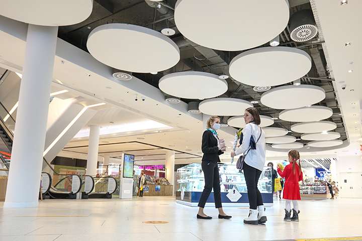 Сеть магазинов «Стокманн» продолжит работу в России