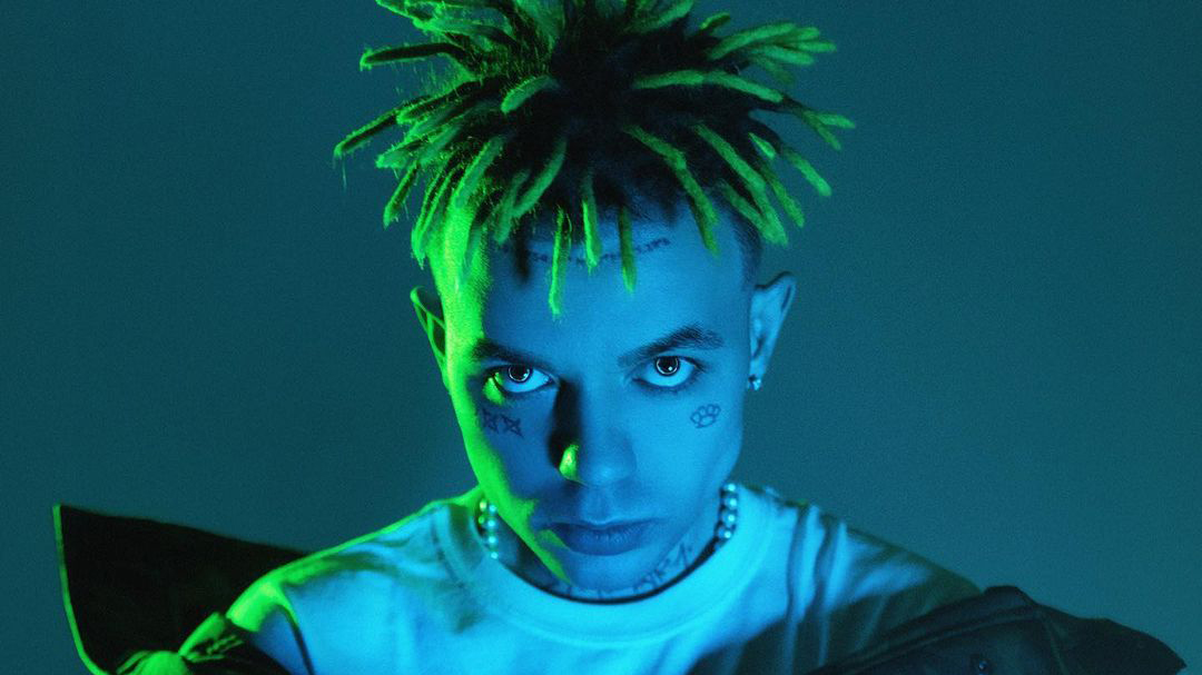 Суд оставил в силе штраф на 100 тысяч рублей в отношении рэпера Элджея