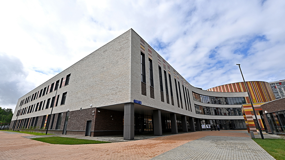 Собянин рассказал о развитии социальной инфраструктуры в Щербинке