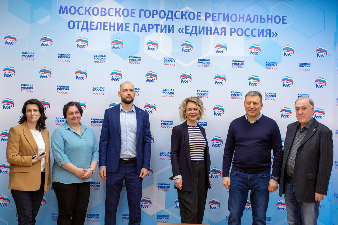 Свыше 473 тысяч москвичей отдали свой голос за участников праймериз ЕР на момент его завершения