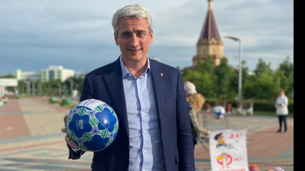 Москвичам предложили заменить сигареты на спорт