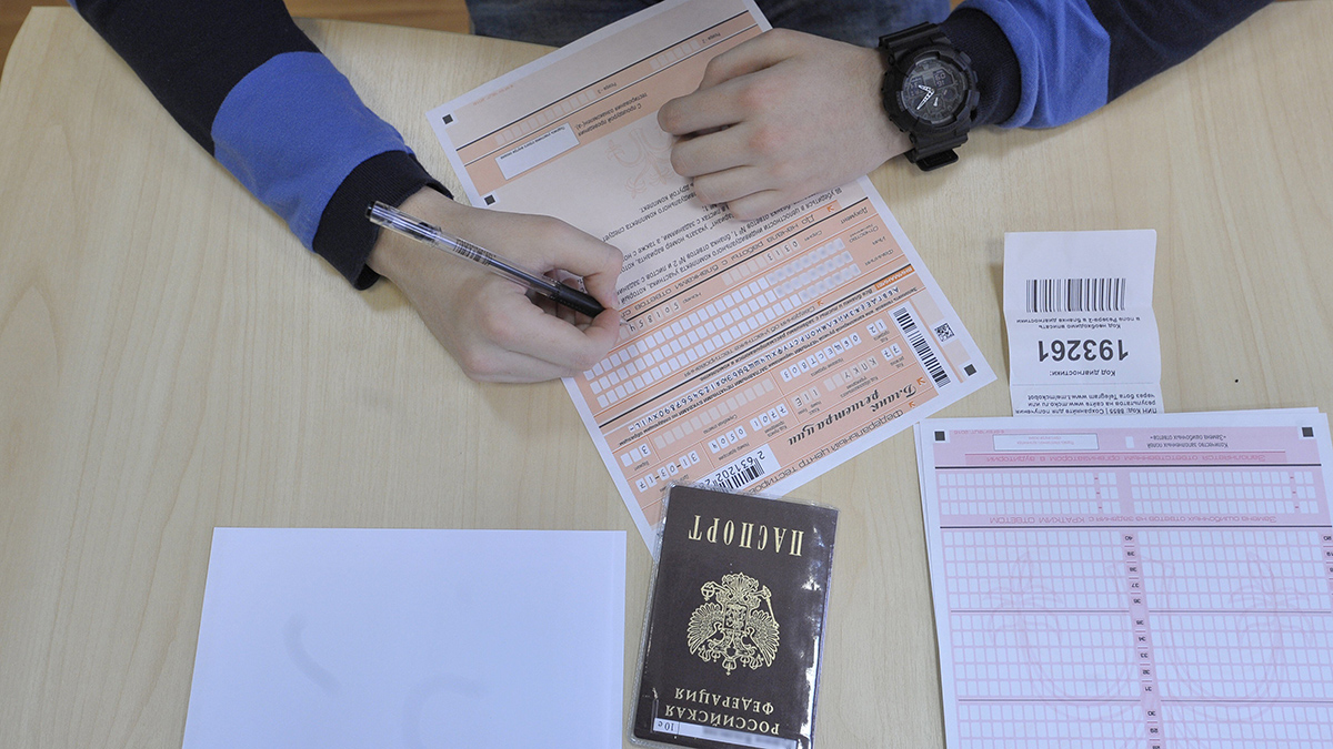 Роспотребнадзор аннулирует работы участников ЕГЭ, разместивших материалы в Сети
