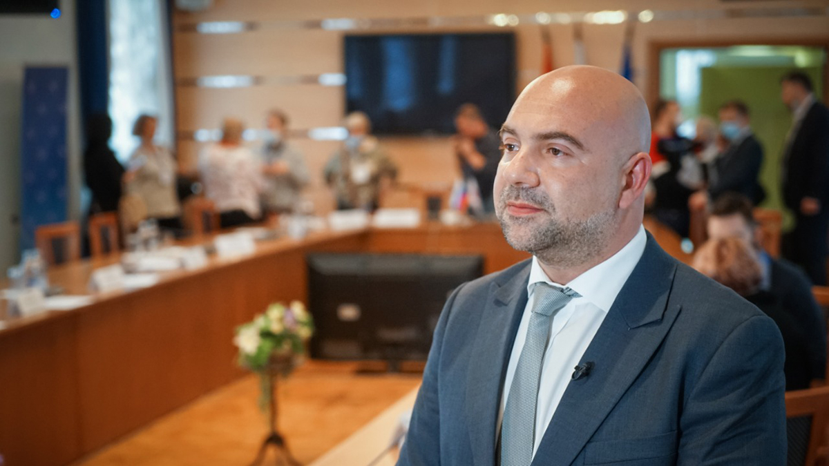 Баженов рассказал, как защитить детей во время каникул