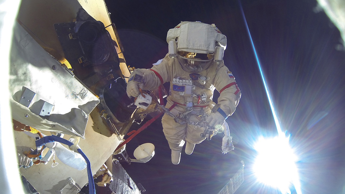 Как обычному человеку стать космонавтом