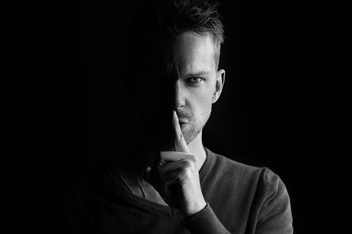 «Камера звуковых пыток»: как защитить себя от громких соседей и бытового шума